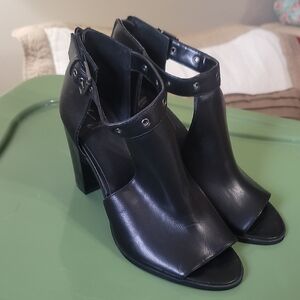 Simply Vera Vera Wang Black Heeled Sandals